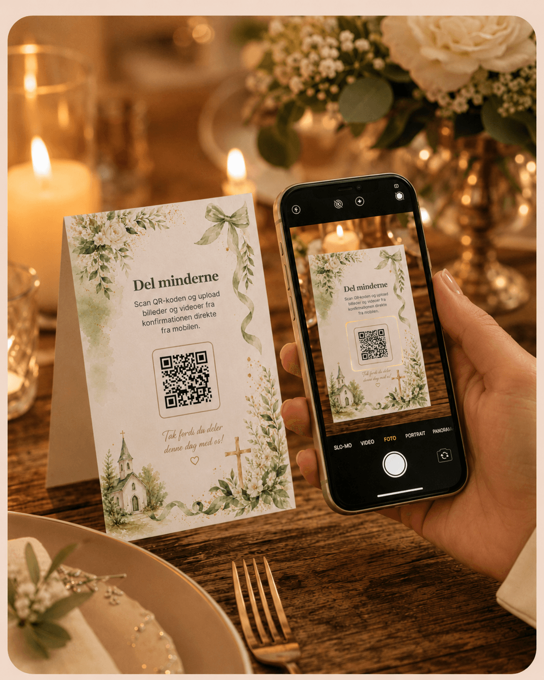 DelMinder QR-design på festbord, fotograferet med mobil